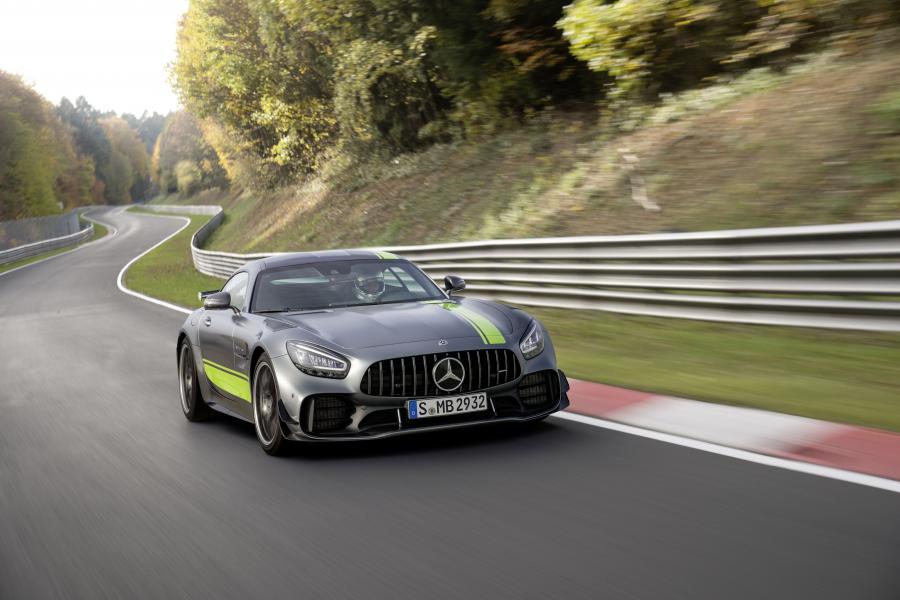  Mercedes-AMG GT R PRO (C190) 2019 года  (WW) (фото 2 из 50)